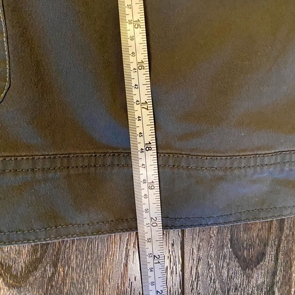 Kuhl Shorts NWOT - Picture 6 of 7